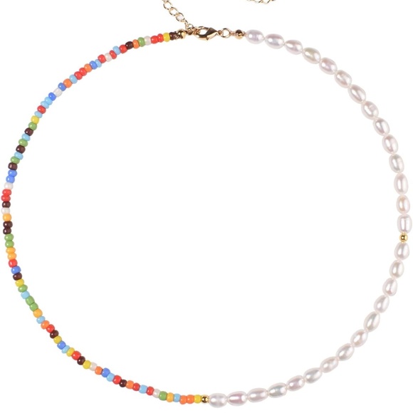 Pearl beaded chocker - 14 inches long with 3 inch extender - Picture 2 of 2